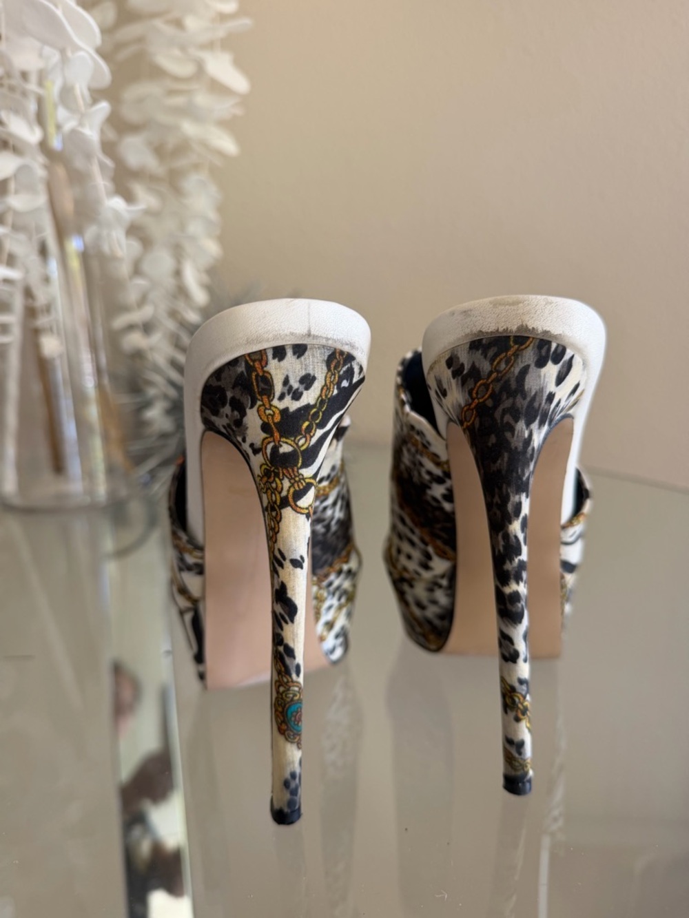 High Heel Platform Mules in White Leopard Chain Print - Picture 4 of 6